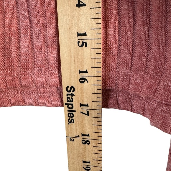 Forever 21 Women's S Pink Ribbed Mock Neck Batwing Cropped‎ Sweater Minimalist - Picture 6 of 6